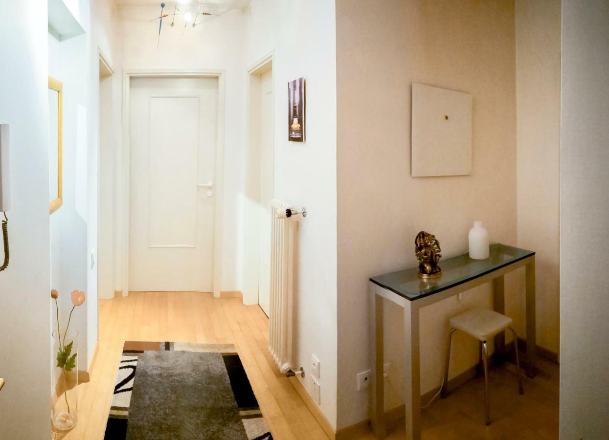 Schoene Ferienwohnung Mit Panoramablick Locarno Exterior foto